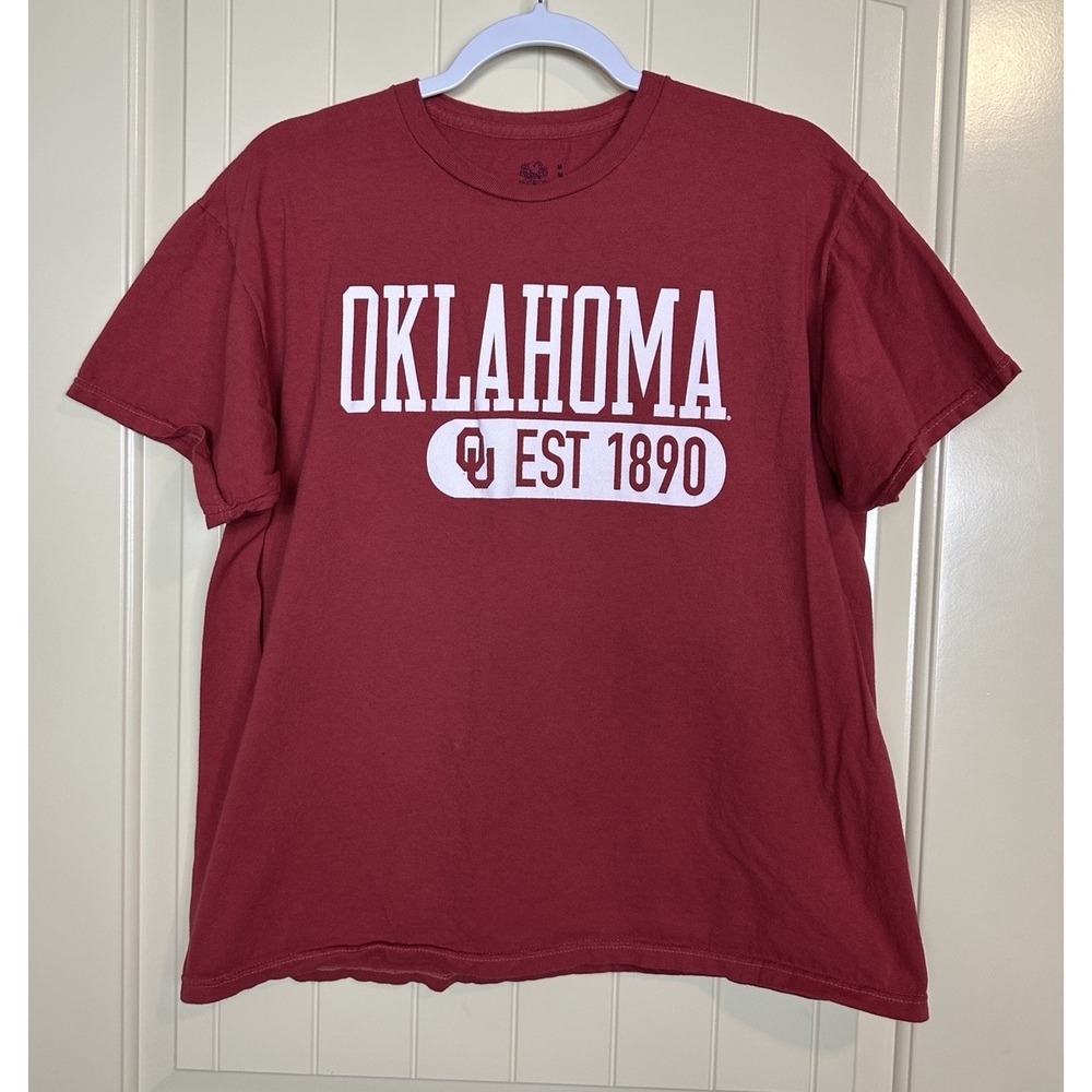 Oklahoma Sooners OU red short sleeve t-shirt, sz M